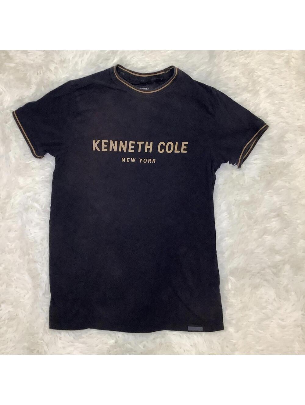 Kenneth Cole New York Men’s Black T-shirt Size Large (Discolored)